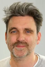 Sebastian Schipper as Mike in Aleargă, Lola, aleargă