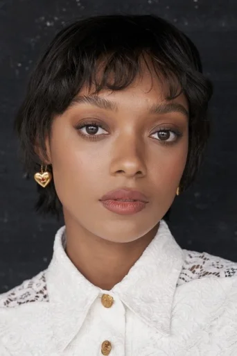 Sophie Wilde - Acting Profile Photo