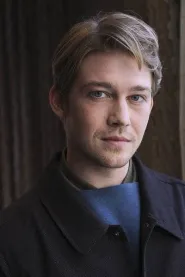 Joe Alwyn as Harry Lee in The Brutalist