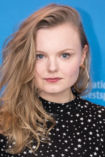 Maria Dragus Actriță photo