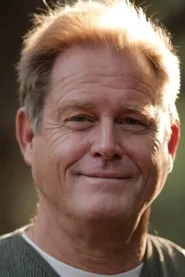 Brian Kerwin as Ray Hallett in Câmpul dragostei