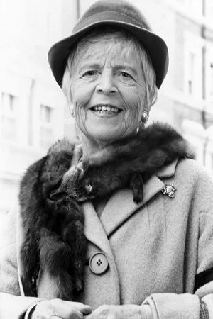 Patricia Hayes - Acting Profile Photo