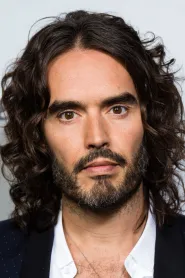Russell Brand as Aldous Snow in Înșelat de Sarah Marshall