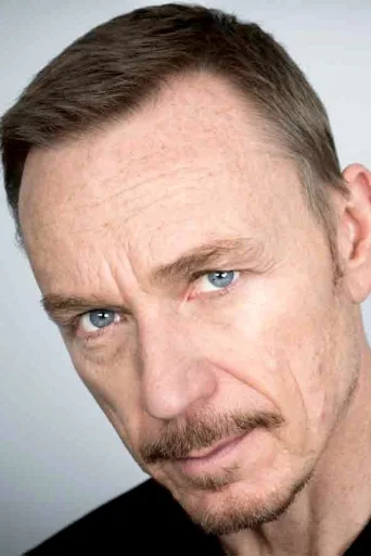 Ben Daniels Actor photo