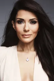 Marisol Nichols as Laura Porter in Legea puterii