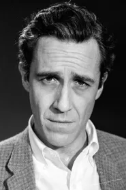 Jason Robards as Dashiell Hammett in Julia