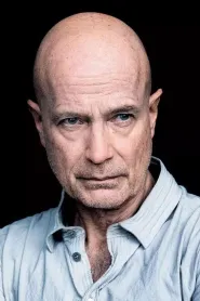 Christian Berkel as Robert Steinhoff, Prisoner Nr. 38 in Experimentul