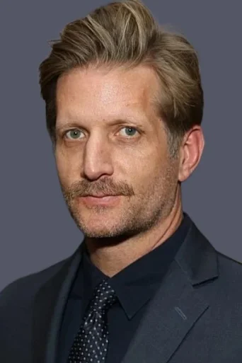 Paul Sparks - Actor Profile Photo