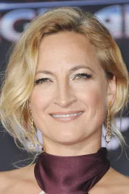 Zoë Bell as Zoë Bell in Mașina morții