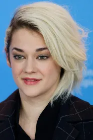 Victoire du Bois as Gabrielle (voice) in I Lost My Body