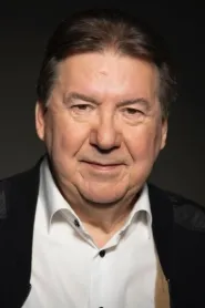 Rémy Girard as Notary Lebel in Incendii