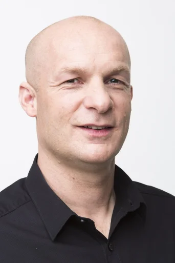 Christopher Knights - Actor Profile Photo