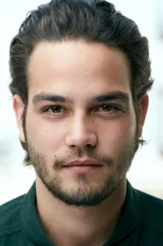 Daniel Zovatto as Money in Omul din întuneric