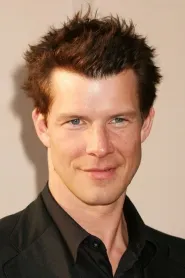 Eric Mabius as Matt Addison in Resident Evil: Experiment fatal