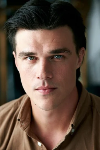 Finn Wittrock - Acting Profile Photo