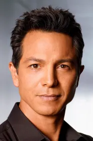 Benjamin Bratt as Ernesto de la Cruz (voice) in Coco
