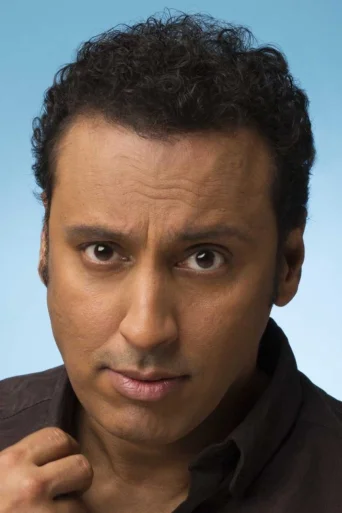 Aasif Mandvi Actor photo