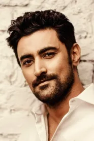 Kunal Kapoor as Sameer Ali in Nașul 2