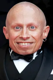 Verne Troyer as Mini-Me in Austin Powers: Spionul care mi-a tras-o