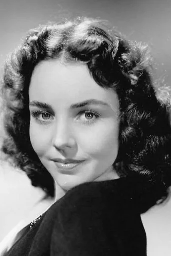 Jennifer Jones - Acting Profile Photo