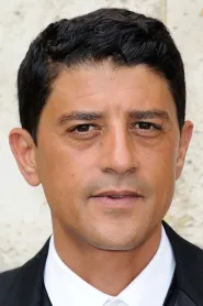 Saïd Taghmaoui as Farid in Vânătorii de zmeie