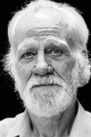 Leon Russom as Man in the Woods in Fără zgomot!
