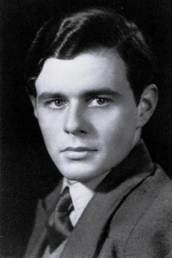 Niall MacGinnis Actor photo