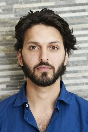 Shazad Latif - Acting Profile Photo