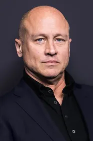 Mike Judge - Regizor in Idiocrația