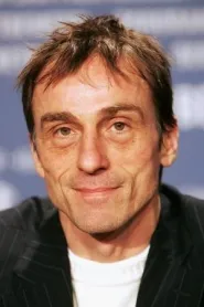 André Hennicke as Andi in Victoria