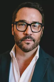 Jeremy Piven as Pritchard in Vechea gașcă