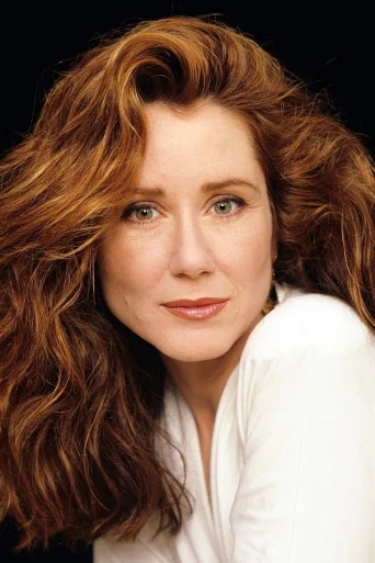 Mary McDonnell - Acting Profile Photo