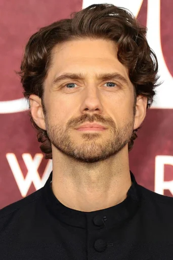 Aaron Tveit Actor photo