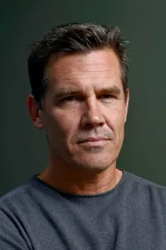Josh Brolin as Brand in The Goonies