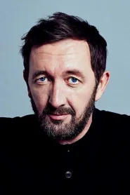 Ralph Ineson as William in Vrăjitoarea