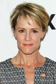 Mary Stuart Masterson as Juniper 'Joon' Pearl in Benny și Joon