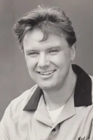Rick Ducommun as Art Weingartner in Vecinii