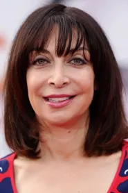 Illeana Douglas as Lina Paul in Mesaj de departe