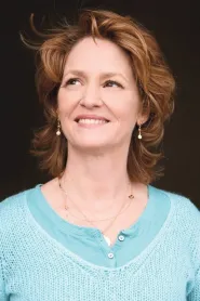 Melissa Leo as Alice Ward in The Fighter