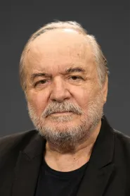 Çetin Tekindor as Hüseyin in Tatăl meu și fiul meu