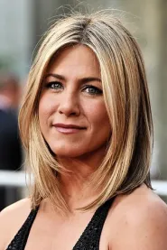 Jennifer Aniston as Rose O'Reilly in Noi suntem familia Miller